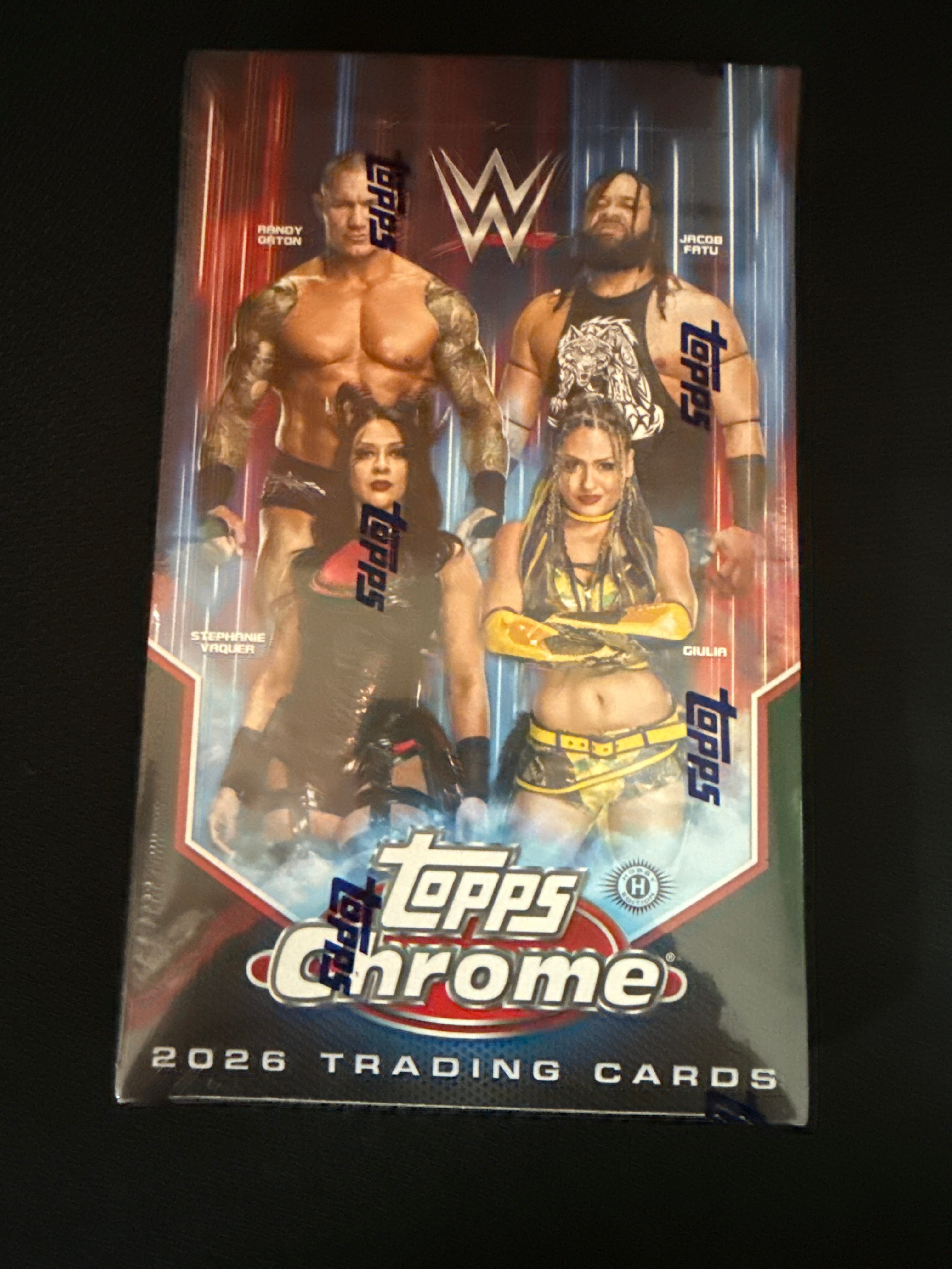 WWE - 2026 - Topps Chrome Hobby Box