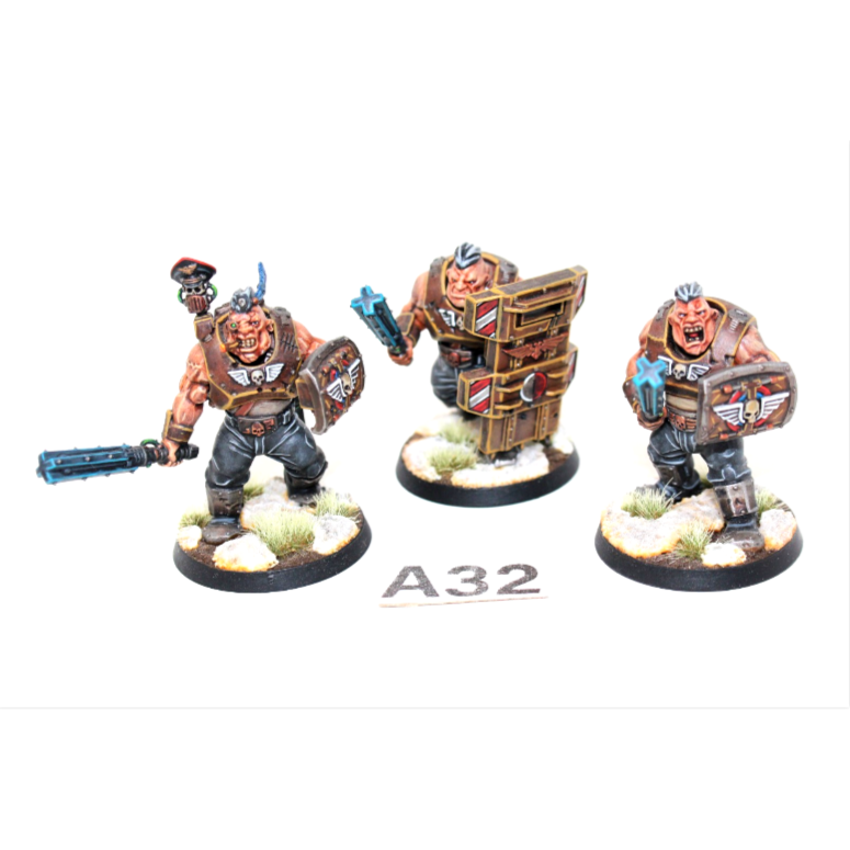 Warhammer Imperial Guard Bullgryns A32