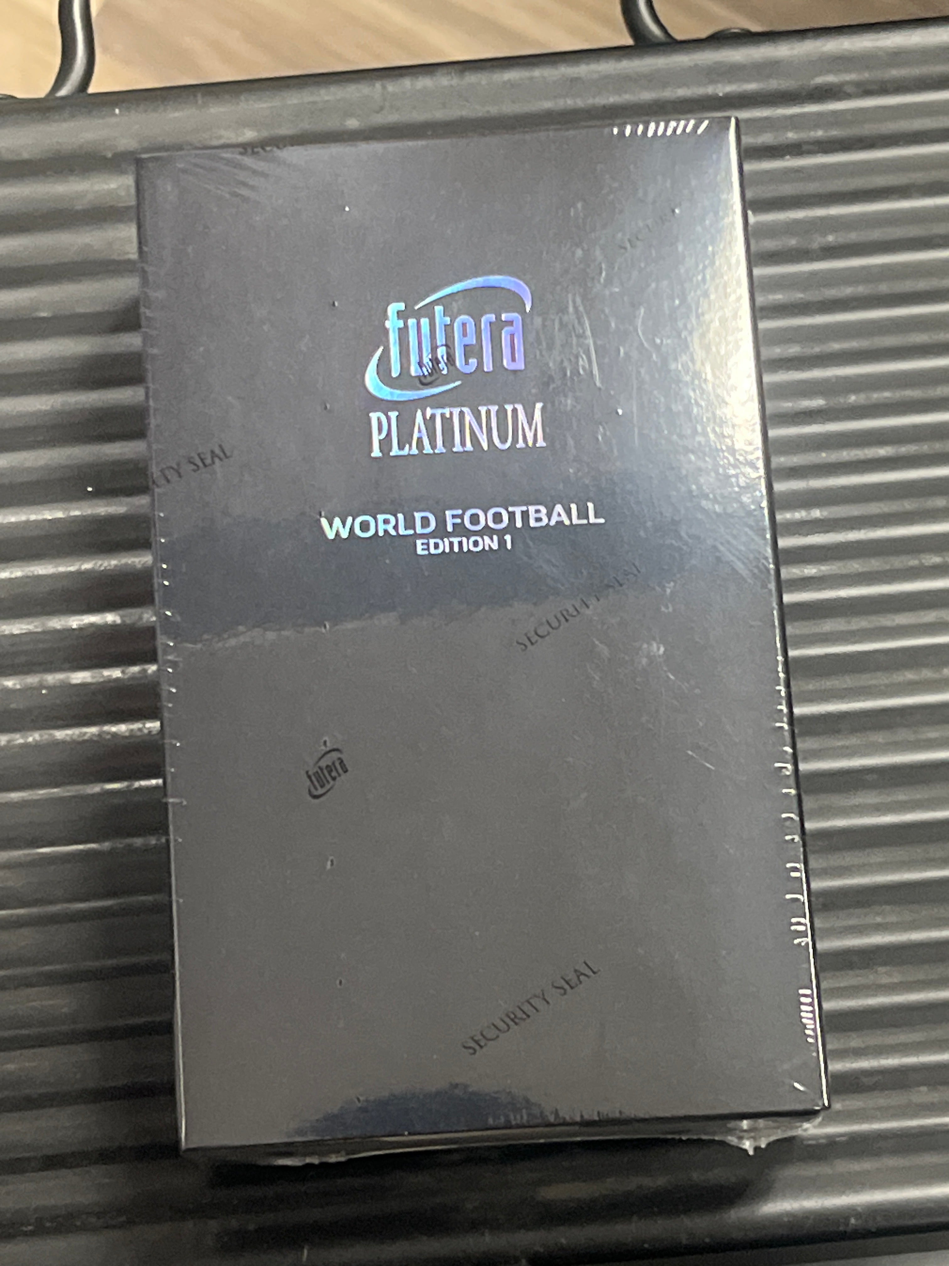 Futera Platinum World Football Edition 1